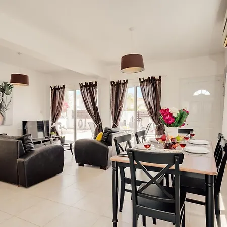 Croeso Villa Ayia Napa