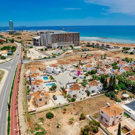 Croeso Ayia Napa